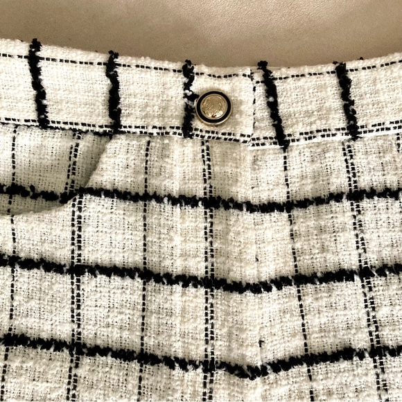 ZARA Tweed Black and White Window Pane High Waist Shorts NWT - Picture 5 of 9